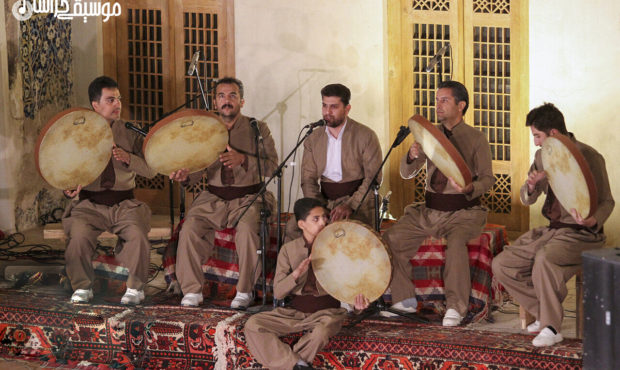 چهاردهمین جشنواره موسیقی نواحی ایران به پایان رسید